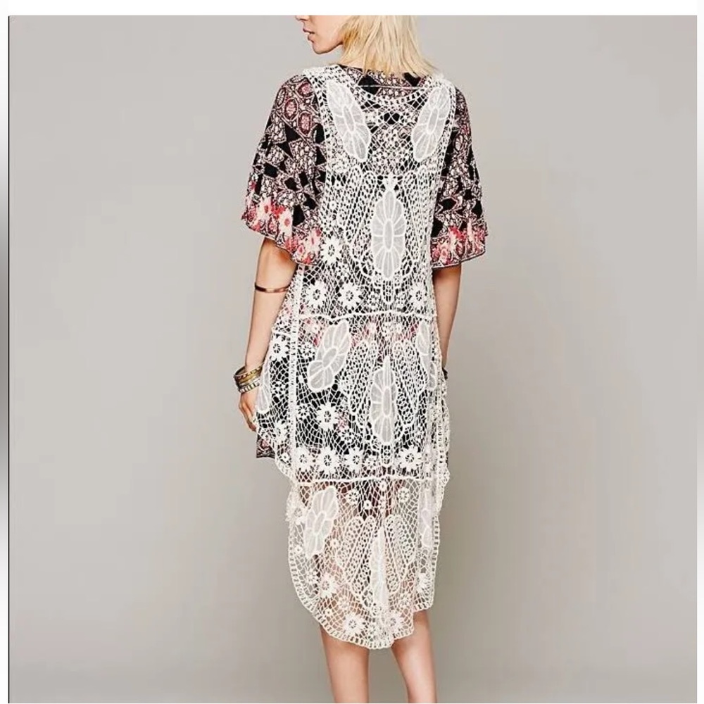 Free People Black Lace Hi Low Crochet Vest Duster. Size one size. D/A